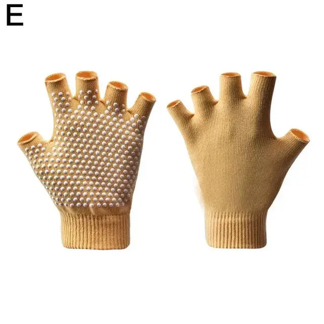 Yoga Gloves For Women - Allure SocietyYoga Accessories